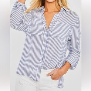 Love Tree Blue and White Striped Shirt